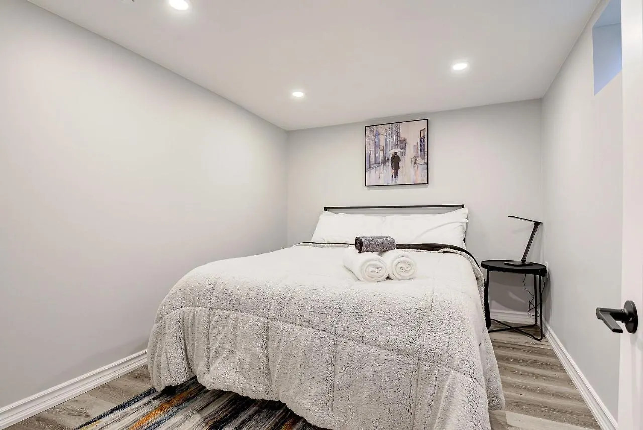 Micasa Viktoria Inn & Suites Kitchener 0*,