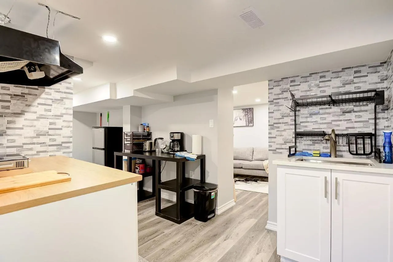 Micasa Viktoria Inn & Suites Kitchener Apartment